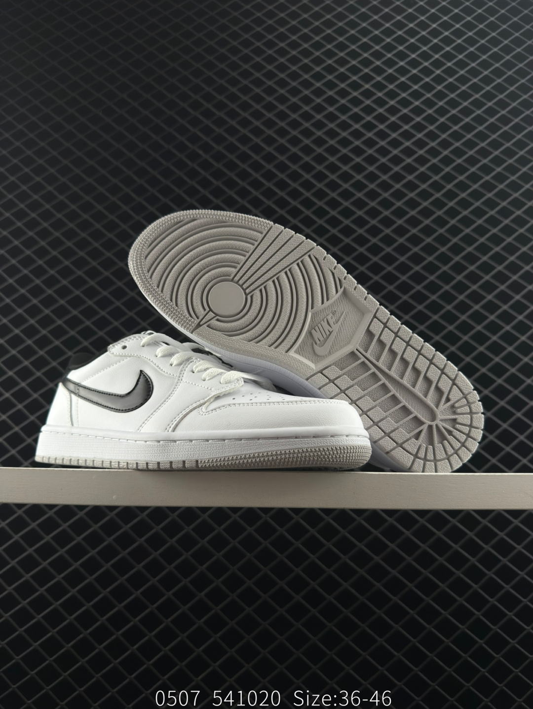 Nike Air Jordan 1 Retro Low GS AJ1